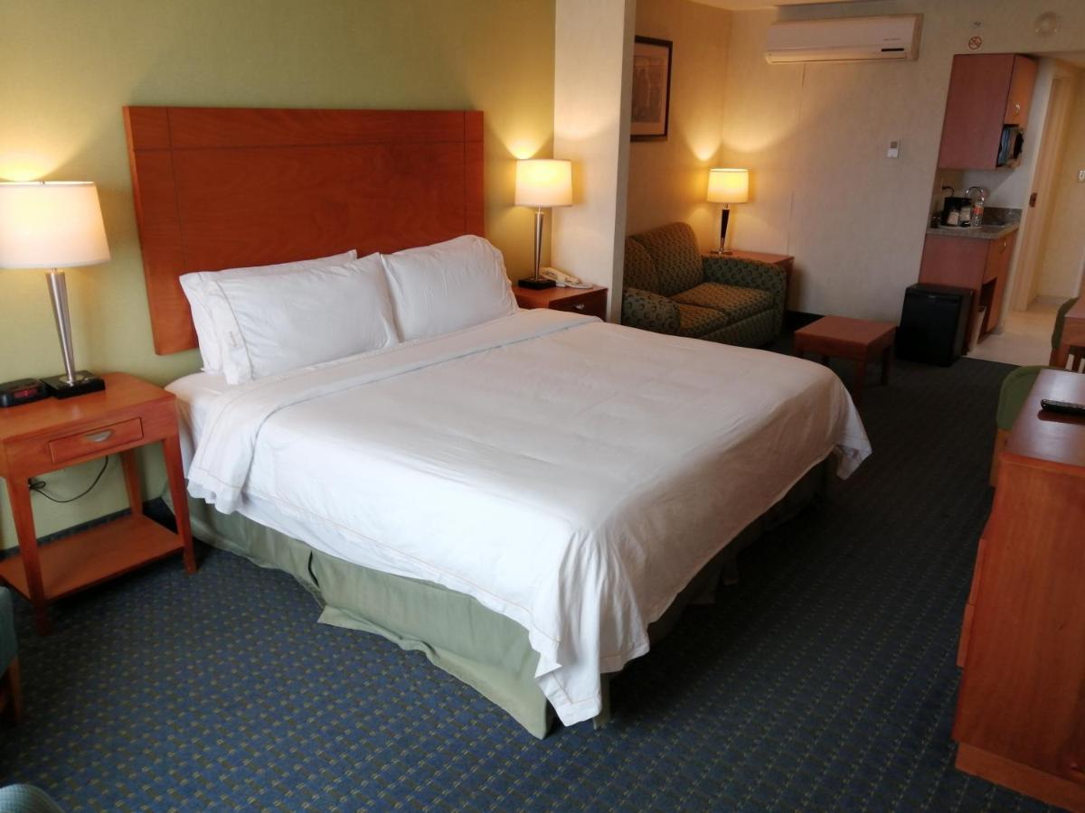 Express & Zona Aeropuerto By Ihg